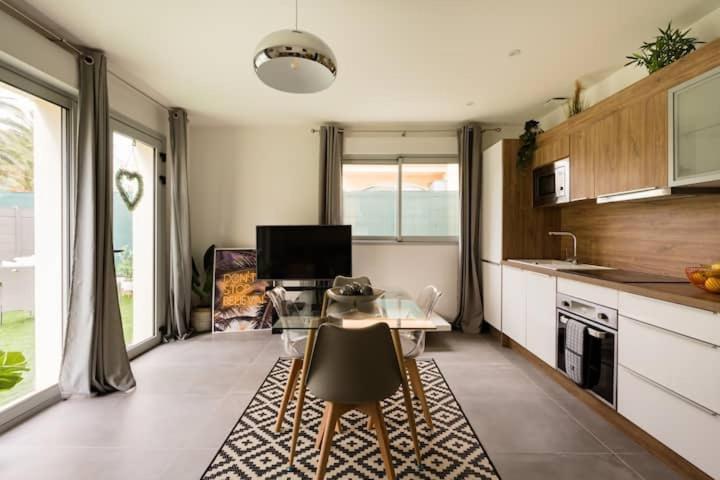 Stylish New 1 Bedroom Apartment In Juan Les Pins Αντίμπ Εξωτερικό φωτογραφία
