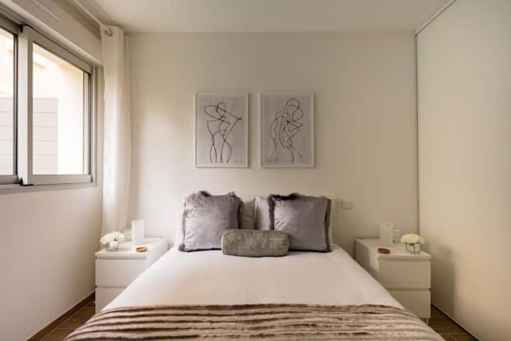 Stylish New 1 Bedroom Apartment In Juan Les Pins Αντίμπ Εξωτερικό φωτογραφία