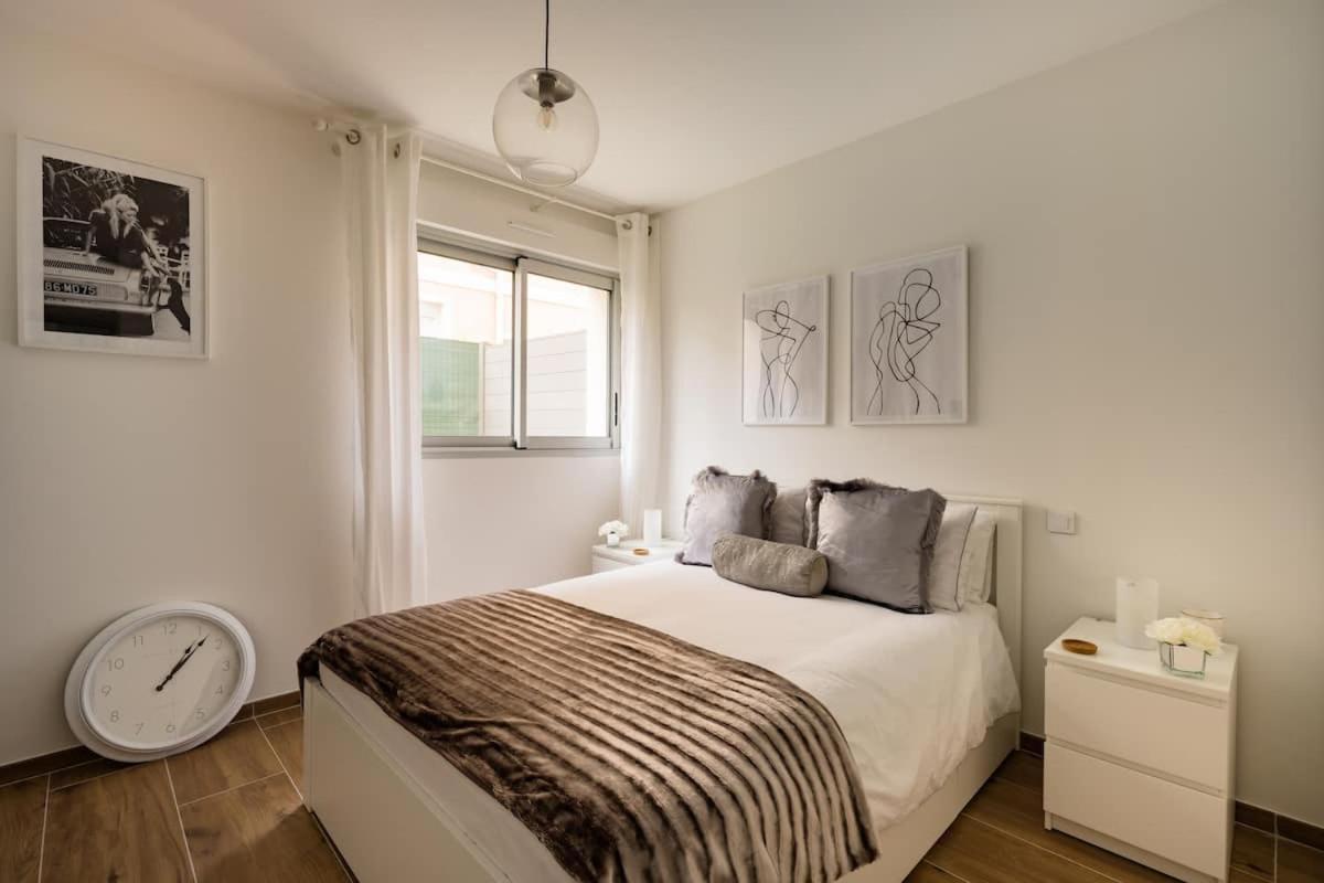 Stylish New 1 Bedroom Apartment In Juan Les Pins Αντίμπ Εξωτερικό φωτογραφία